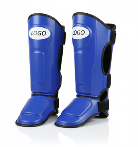 Personaliza tus Espinilleras Deportivas con tu Logotipo o Diseño, Transpirables y Ligeras, de Cuero Genuino para una Protección Integral - Product Image 2