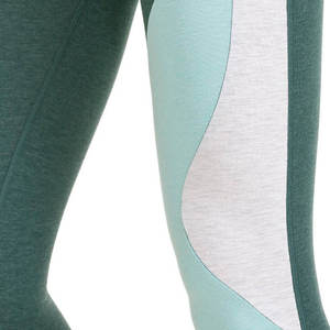 Leggings professionnels pour femmes avec tissu doux, design extensible dans quatre directions et ceinture confortable pour le fitness. - Product Image 5