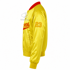 Chaqueta Universitaria de Satén Rojo y Dorado con Contraste para Mujer, Marca NSPDK, con Botones a Presión, Cuello y Puños de Punto Acanalado - Product Image 3