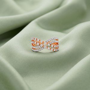 Anillo de Diamantes Cultivados en Laboratorio con Diseño en Espiral de Varias Filas en Oro Rosa - Product Image 3