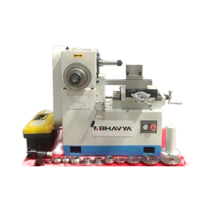 Torno CNC para rectificar tambores y discos de freno de 300 mm, de un solo husillo, de alta resistencia, para talleres de vehículos comerciales - Product Image 1