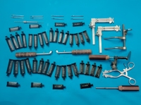 Ensemble de 57 instruments de vis de distraction cervicale Caspar en acier inoxydable allemand, pour chirurgie de la colonne vertébrale, neurochirurgie, orthopédie, réutilisable et autoclavable