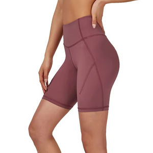 Shorts de yoga en gros avec panneaux respirants découpés au laser pour un flux d'air amélioré, personnalisation du logo, performance optimale - Product Image 2