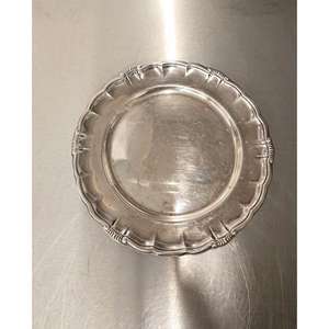 Plato de Servicio Plateado con Diseño Floral para Eventos, Platos de Latón de Grado Alimenticio para Restaurantes - Product Image 5