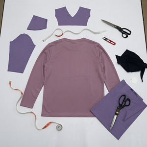 T-shirt imprimé à manches longues de haute qualité, style streetwear, impression en relief, t-shirt pour femmes, style été, t-shirts imprimés en relief pour femmes - Product Image 2