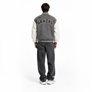 Chaqueta Varsity Gris para Hombre, Mezcla de Lana, Mangas con Botones Decorativos, Cierre con Botones Cubiertos, Corte Cuadrado, Estilo Urbano Personalizado, Transpirable, OEM - Product Image 2