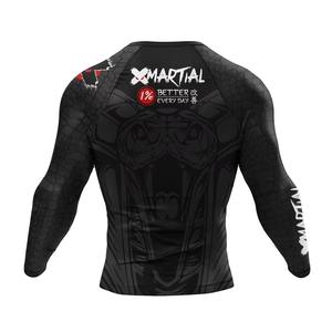 Rashguard personalizado para hombre, tela de poliéster de alta calidad, diseño personalizado de tela y empaque. - Product Image 2