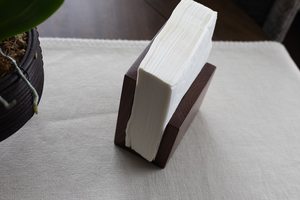 Portapañuelos y Servilletas de Madera, Estilo Rústico, Organizador de Mesa para Servilletas de Papel, Mesa de Comedor, Restaurante, Hotel y Hogar - Product Image 5