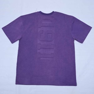 T-shirt Homme Premium en Coton Pima Biologique Blanc, Coupe Oversize, avec Motif 3D Gaufré Personnalisé – Qualité Supérieure - Product Image 2