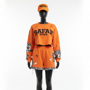 Ensemble sweat-shirt et short 100 % coton de haute qualité pour femme, en molleton mélangé confortable avec empiècements, personnalisable avec logo – Collections Femme - Product Image 6