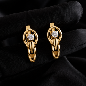 Boucles d'oreilles en or massif 18 carats avec diamants de laboratoire ronds DEF VVS 0,20 carats, style fermoir russe, pour usage quotidien - Product Image 1