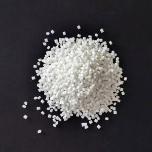 Copos de Plástico PET Premium Disponibles a Granel, Ideales para Reciclaje e Industrias de Manufactura - Product Image 3