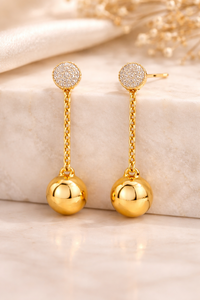 Pendientes de Plata de Ley 925 Chapados en Oro con Bola Colgante y Circonitas, Joyería Nupcial - Product Image 2