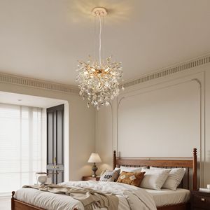 Lampadario Moderno a 7 Luci con Rami in Cristallo Dorato da 18 Pollici, Lampada a Sospensione Contemporanea per Sala da Pranzo - Product Image 3