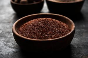 Farine de millet Ragi non glutineuse biologique la plus vendue, 100 % pure, pour le petit-déjeuner, la bouillie et l'alimentation quotidienne - Product Image 5