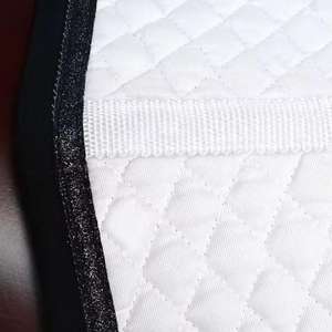 Vente en gros de tapis de selle personnalisés, produits d'équitation de haute qualité, dressage, saut d'obstacles, sports équestres, polycoton respirant pour chevaux - Product Image 3
