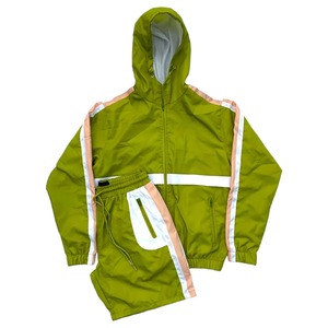 Ensemble de survêtement léger personnalisé en nylon coupe-vent, short et veste, 100 % polyester, imprimé numériquement, tissu nylon des fabricants - Product Image 1