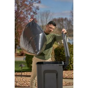 Contenedor de Basura con Ruedas de Plástico Negro Resistente de 50 Galones para Uso Doméstico - Product Image 3