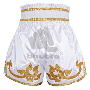 Shorts de Muay Thai Premium Blanc Or, Professionnels en Satin, Unisexe, Broderie Personnalisée, Respirants, Coupe Ample, MMA - Product Image 3