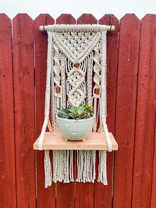 Porte-plantes en macramé bohème fait main, support de plante en corde tressée pour la décoration intérieure et extérieure de la maison et du jardin - Product Image 6