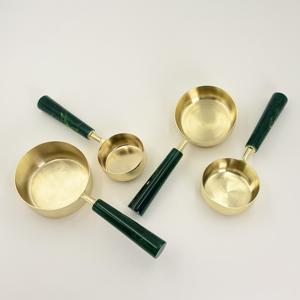 Ensemble de tasses et cuillères à mesurer en acier inoxydable Be-Safe Kitchen, 4 pièces, avec poignée en résine, pour ingrédients secs et liquides - Product Image 4