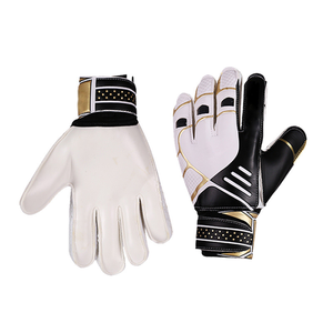 Gants de football haute viscosité pour adultes et enfants, confortables, respirants, en cuir, résistants à l'usure, conçus pour les gardiens de but. - Product Image 1