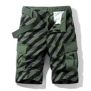 Knitted Men's Geometric Print Cargo Shorts Mid Waist Breathable Canvas Bermuda Shorts with Pockets Casual Style - Product Image 1