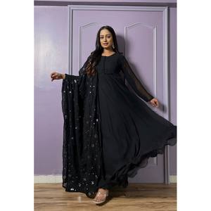 Hermoso vestido Anarkali con Dupatta y Pallu para fiestas Vestidos de club para mujeres con estilo - Product Image 2
