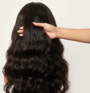 Peluca de Cabello Humano Virgen Natural de Lujo con Frente de Encaje HD, Negra, Larga y Ondulada, Pre-Desplumada, con Nudos Decolorados - Product Image 1