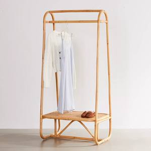ราวแขวนผ้าหวายธรรมชาติ ตู้เสื้อผ้าแบบเปิด ราวแขวนเสื้อผ้าไม้หวาย ไม้ไผ่ ที่แขวนเสื้อผ้า - Product Image 2