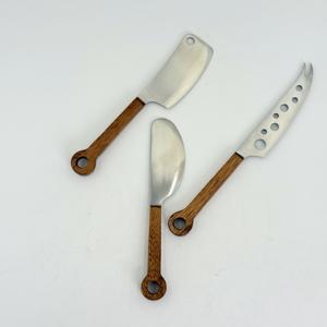 Juego de 3 Utensilios para Queso de Acero Inoxidable de Alta Calidad con Mango de Madera para Uso en el Hogar, Restaurantes y Hoteles - Product Image 3