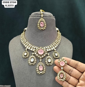 Conjunto de collar de lujo con esmeraldas y Kundan para mujer, chapado en oro, con circonitas, para novias, bodas, fiestas, joyería tradicional con aretes para mujer. - Product Image 3