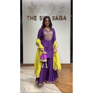 Top-Ensemble Plazzo et Dupatta avec broderie lourde Taille XL pour un look de fête - Product Image 2