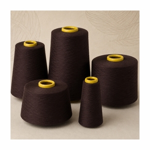Fil à coudre 100% coton, filé à anneaux, teinté en brun foncé, pour le tissage textile, absorbant l'humidité, fabriqué en Inde. - Product Image 2