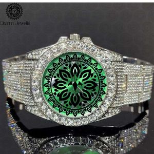 Montre de luxe Charm Jewells en acier inoxydable, cadran mandala vert incrusté de diamants, mouvement mécanique analogique, montre de mode pour homme - Product Image 1