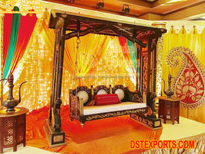 Scène de nuit gujarati Garba avec balançoire en bois thème musulman balançoire de scène de nuit au henné coloré décoration de nuit au henné avec balançoire - Product Image 2