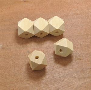 Perles géométriques en bois, perles en bois pour la fabrication de bijoux et les travaux manuels, couleur et taille personnalisées - Product Image 3