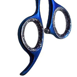 Ciseaux de coiffure professionnels de qualité supérieure avec lames affûtées pour des coupes nettes - Product Image 5