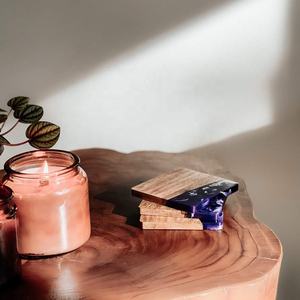 Juego de posavasos unidos de madera de resina epoxi de Color azul sombreado blanco Esteras y almohadillas elegantes - Product Image 1