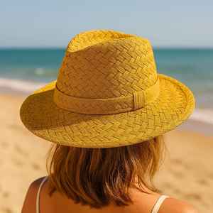 Sombrero de Paja Sheetal Pati Tejido a Mano |   Sombrero para el Sol de Fibra Natural Ecológica |   Sombrero de Playa y Verano Sostenible |   Ajustable |   Casual - Product Image 4