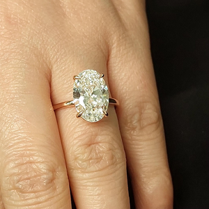 Bague de fiançailles pour femme en or rose avec diamant taille ovale, pierre naturelle, style classique - Product Image 4