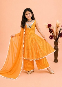 Ensemble Anarkali imprimé numérique pour fille avec dupatta, coupe ample, tenue ethnique traditionnelle pour les festivals, de Samp Corporation - Product Image 2