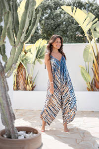 Combinaison en coton tie-dye pour femme, sans manches, col en V, coupe ample, style harem, jambes larges, tenue décontractée d'été - Product Image 4