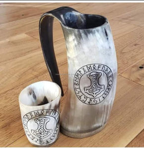 Tasse à corne africaine étanche de la meilleure qualité avec ensemble de verres pour whisky, vin et bière fabriqués à la main en gros - Product Image 1