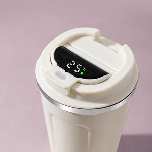 Gobelet de voyage innovant avec surveillance de la température en temps réel, construction en acier durable, accessoire de café de luxe - Product Image 5