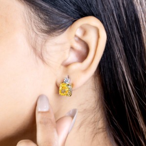 Boucles d'oreilles clous classiques en zircon taille Asscher, plaqué rhodium argenté, sertissage griffe, bijoux fins pour femme, personnalisables - Product Image 6