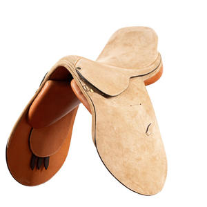 Silla de montar de alta calidad diseñada para una conducción suave, estabilidad, agarre seguro y soporte confiable durante el uso ecuestre competitivo. - Product Image 5