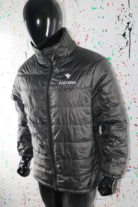 Chaqueta de lona acolchada de invierno para hombre, de alta calidad, con logotipo personalizado en la parte delantera, cuello alto, transpirable, con cremallera, fino tejido. - Product Image 5