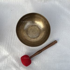 High Quality Handmade <b>Bronze</b> Singing Bowl Customized Tibetan Alloy Metal Meditation Sound Bowl Hand hammered Manufacturer - Product Image 3