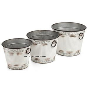 Magnifique ensemble de 3 seaux décoratifs de Noël vintage en métal argenté galvanisé avec poignées, pour sublimation vierge - Product Image 1